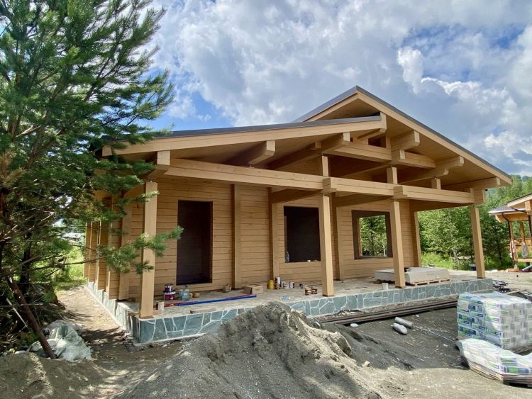 этап строительства дома из клееного бруса